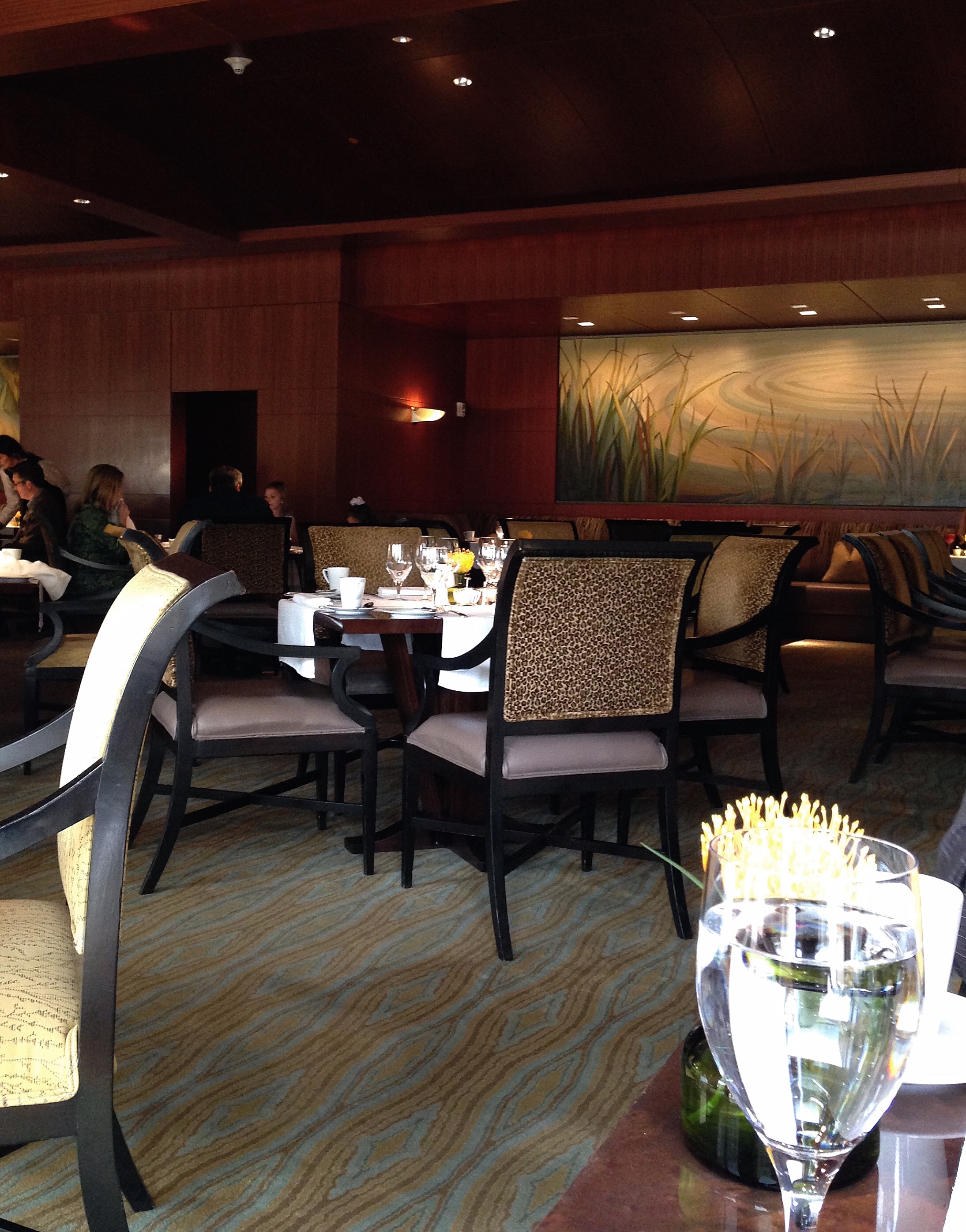 Herons-dinning-room-umstead-hotel-and-spa